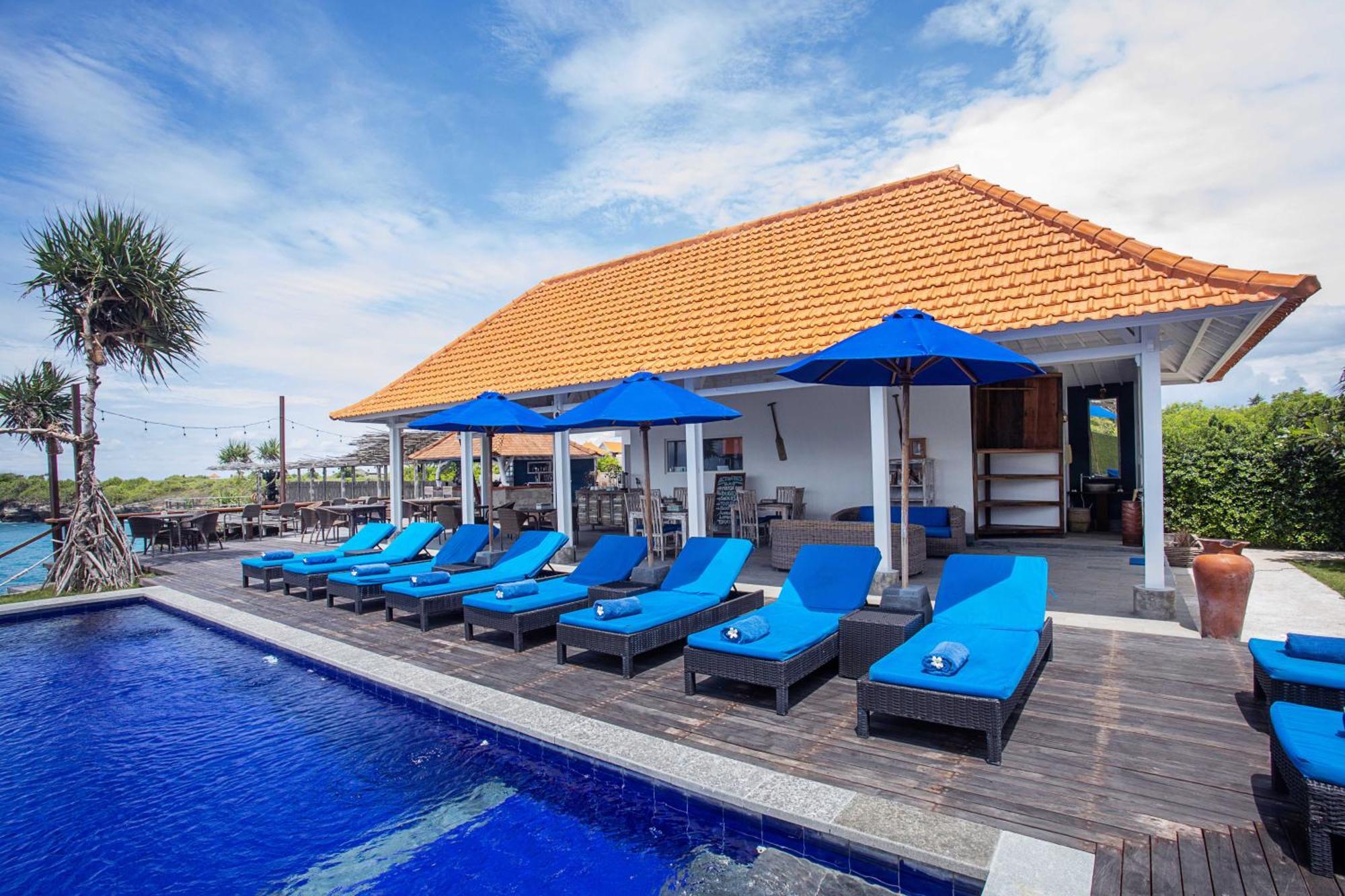Water Blow Huts Lembongan Esterno foto