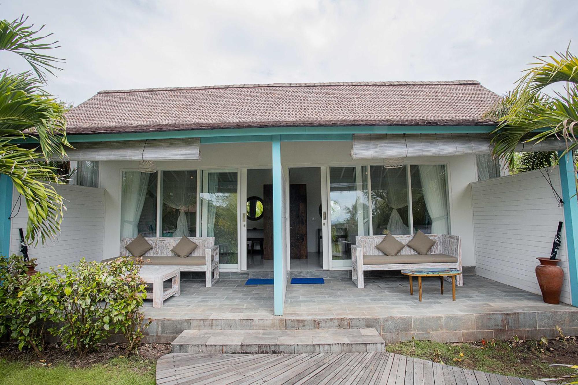 Water Blow Huts Lembongan Esterno foto