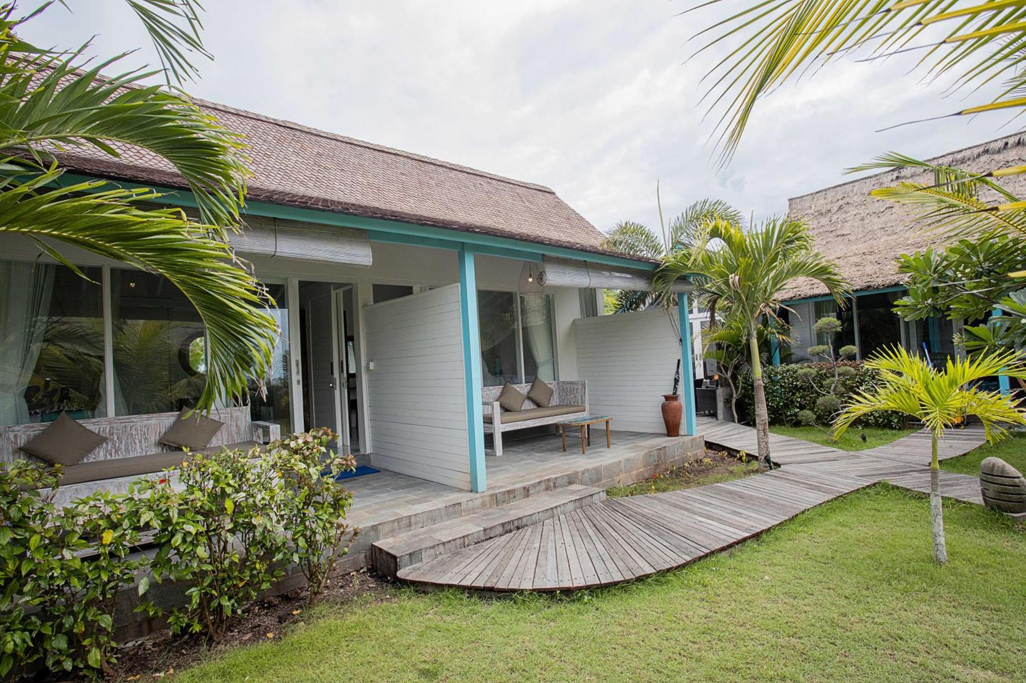 Water Blow Huts Lembongan Esterno foto