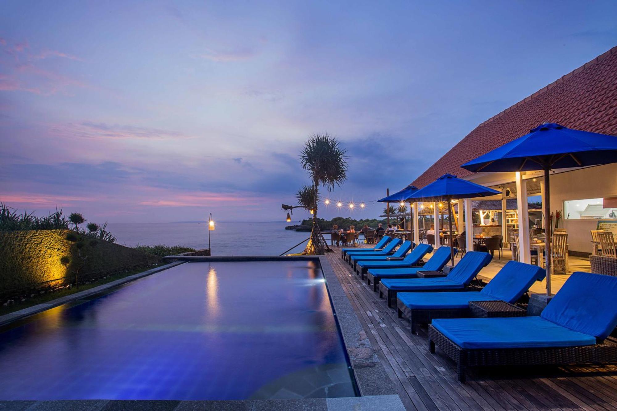 Water Blow Huts Lembongan Esterno foto